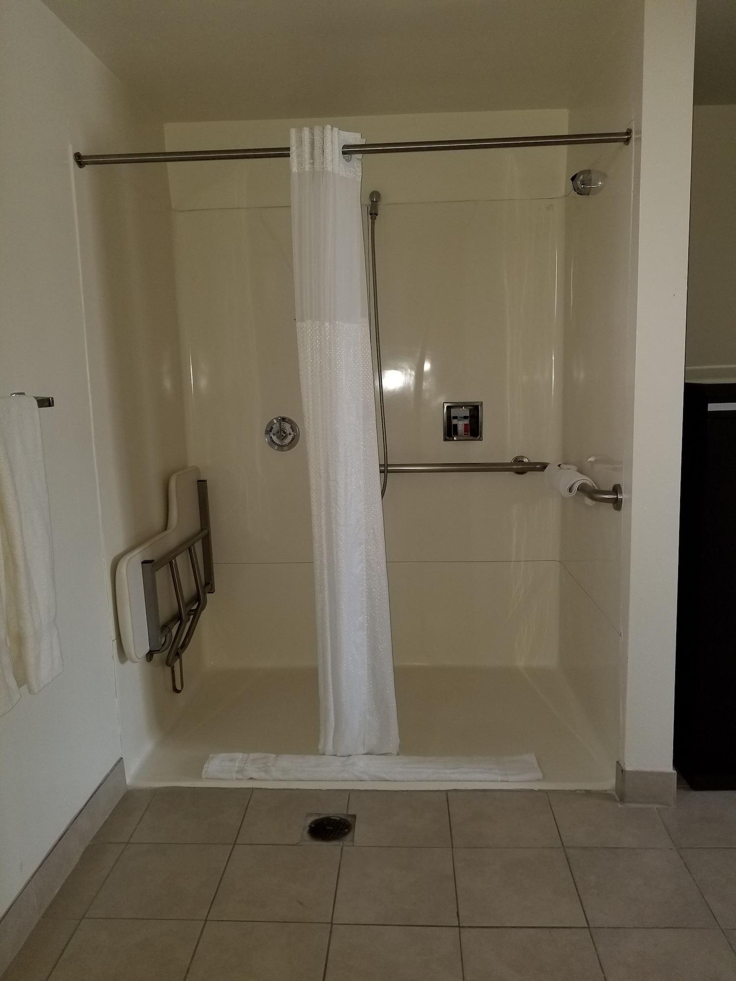 Hotel Super 8 By Wyndham Angeles-culver Area Los Angeles