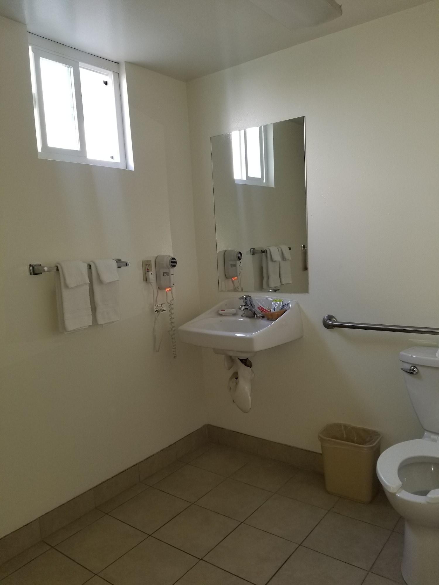 Super 8 By Wyndham Angeles-culver Area 2* Los Angeles